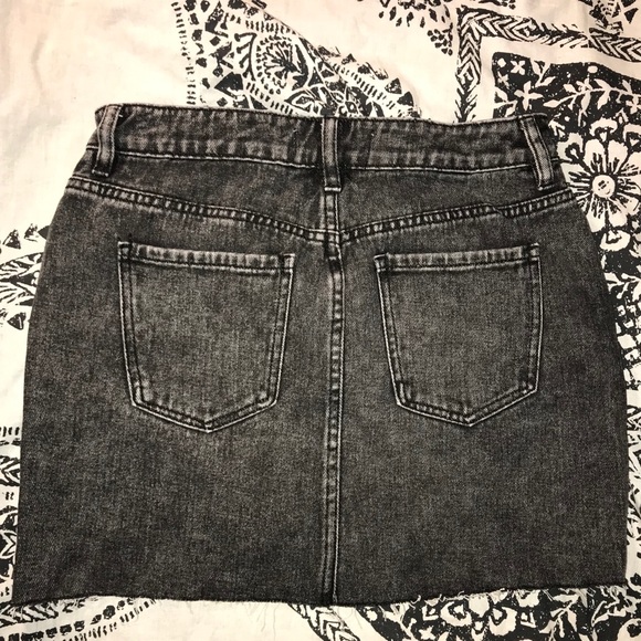 pacsun denim skirt (washed black$ - Picture 3 of 4